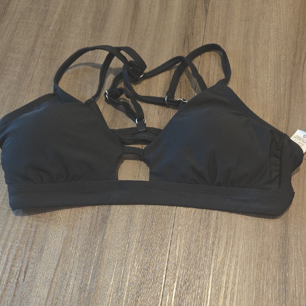 Kona Sol Black Bikini Swimwear Sleek Design